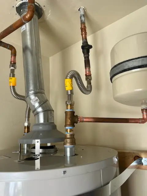 Water heater installation and plumbing repair in Huntingdon Valley